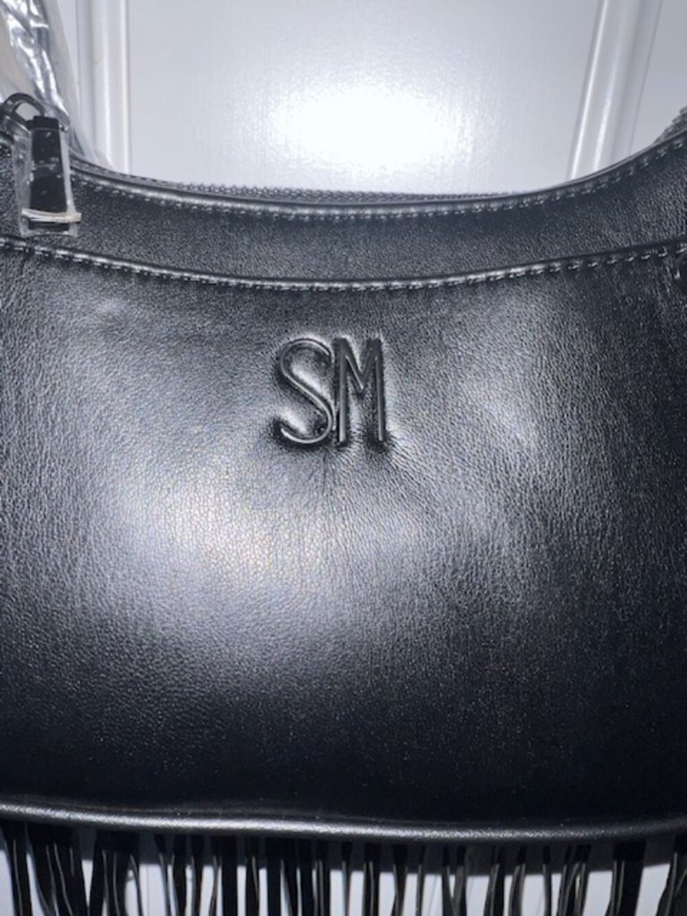 STEVE MADDEN BLACK FRINGE SHOULDER BAG - Picture 2 of 4